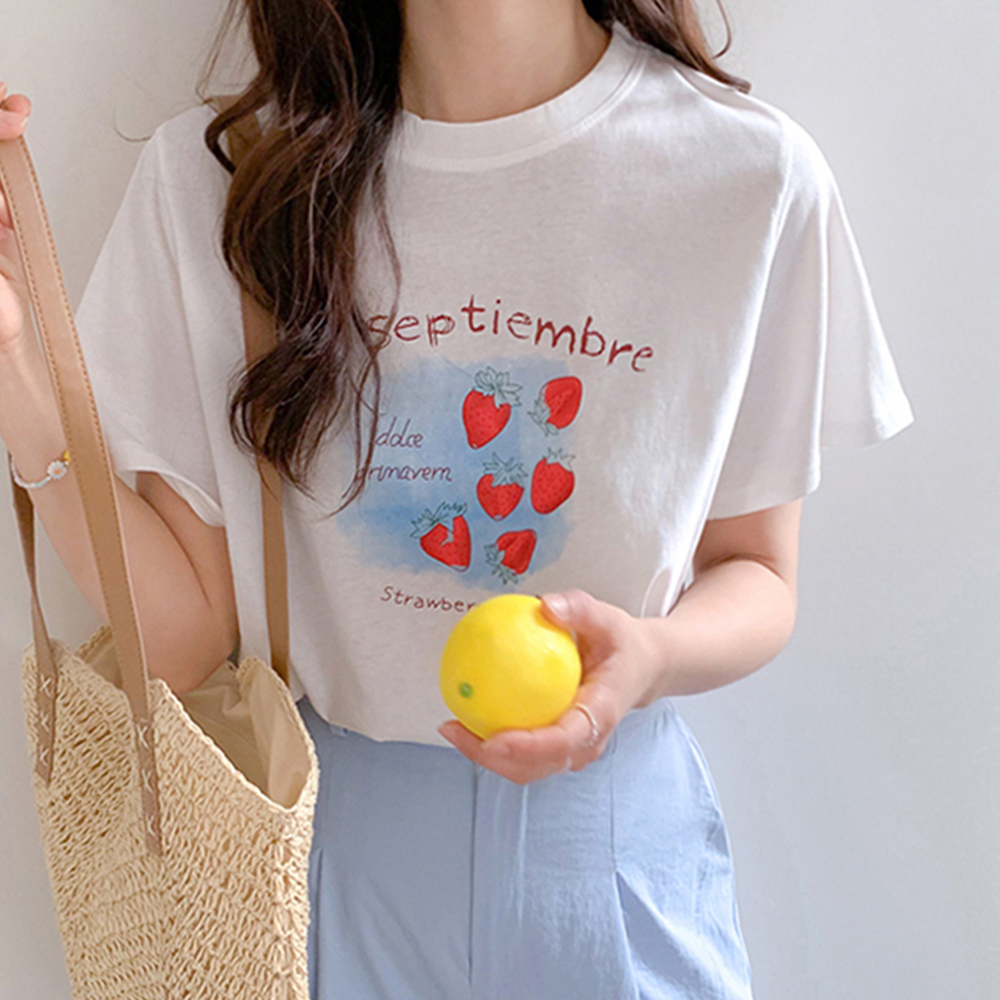 [Stretchable] Fresh and Charming Strawberry Natural Fit Short-sleeve T-shirt [size:F(55~66)]