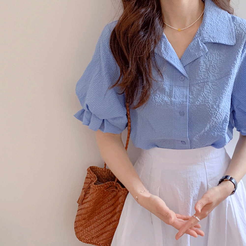 Sophia Shirred Embossed Short-sleeve Blouse [size:F(55~66)]