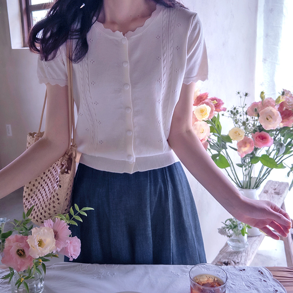 Denny Punching Wavy Neck Stretchy Spandex Delicate Fit Cool Knit [size:F(55~66)] 