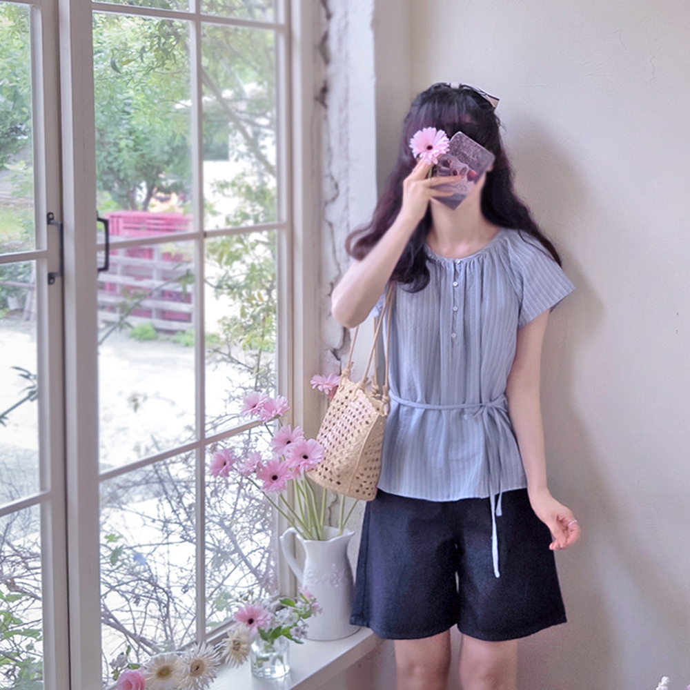 Covered ST Wrinkle-free Cool Seersucker Waist Tie Blouse [size:F(55~66)]