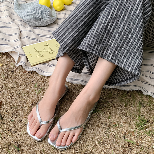 Sunshine Metal Flip-flops Slippers