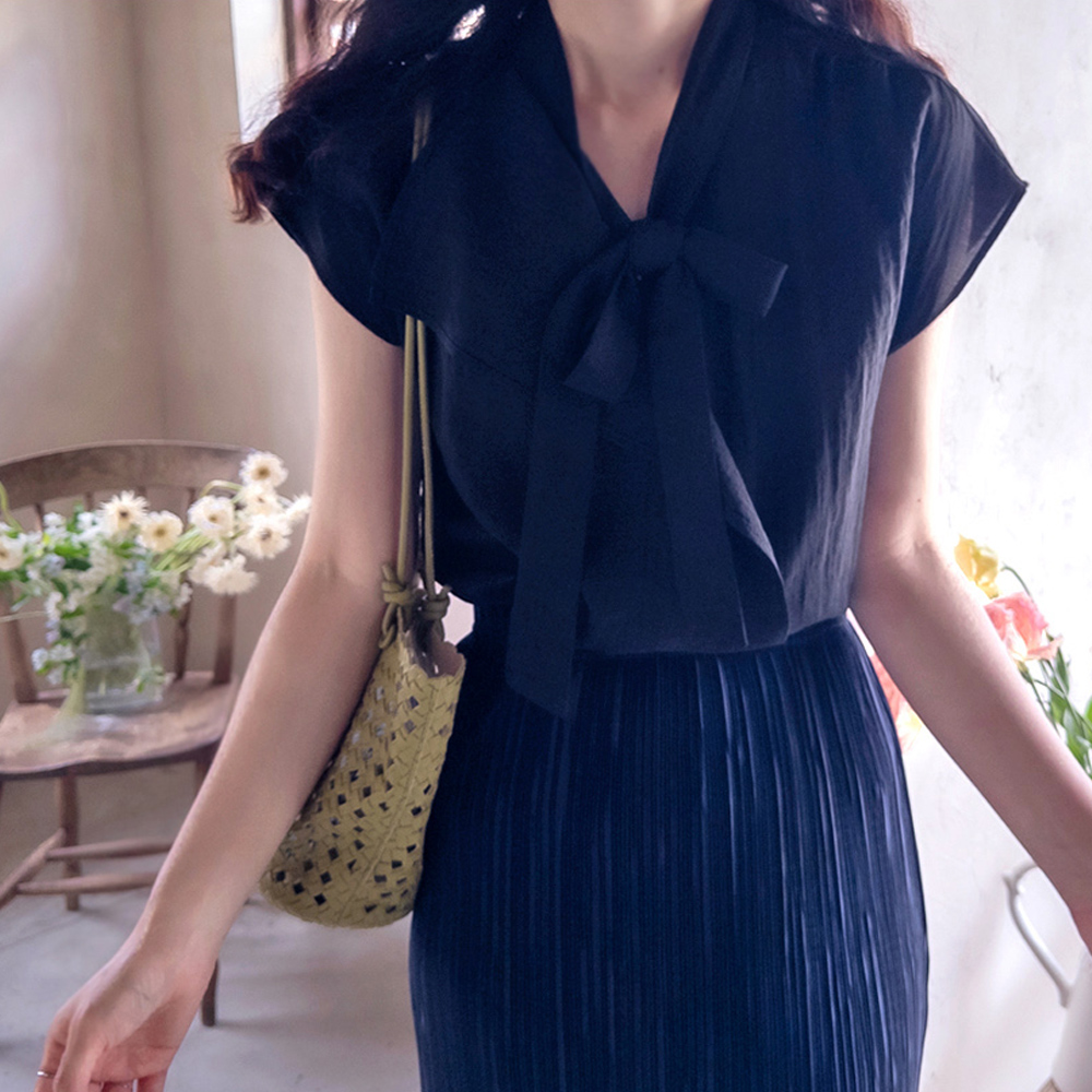 Jenne Tie lovely cool and elegant Blouse [size:F(55~66)]