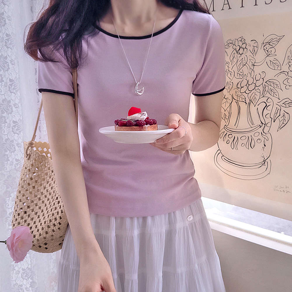 [New Arrival Special 5,000 Won Discount] <FONT color=#5a3954>MADE LIN</font> T-Blet Stretchy and Shimmering Rayon-Spandex Color Combination Short T-shirts [Size: F (44~55)]