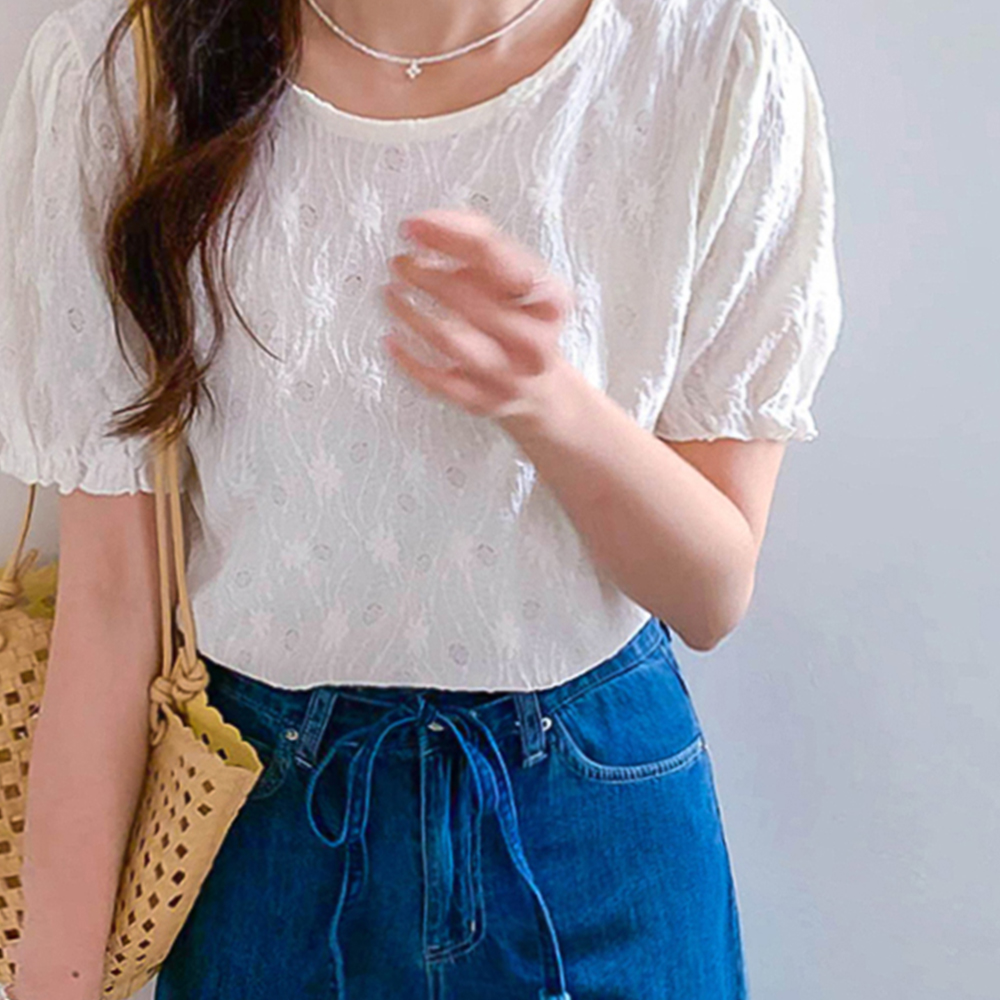 [New Arrival Special 5,000 Won Discount] <FONT color=#5a3954>MADE LIN</font> Aot Wave Flower Shirring Stretch Short T-shirts [size:F(55~66)]