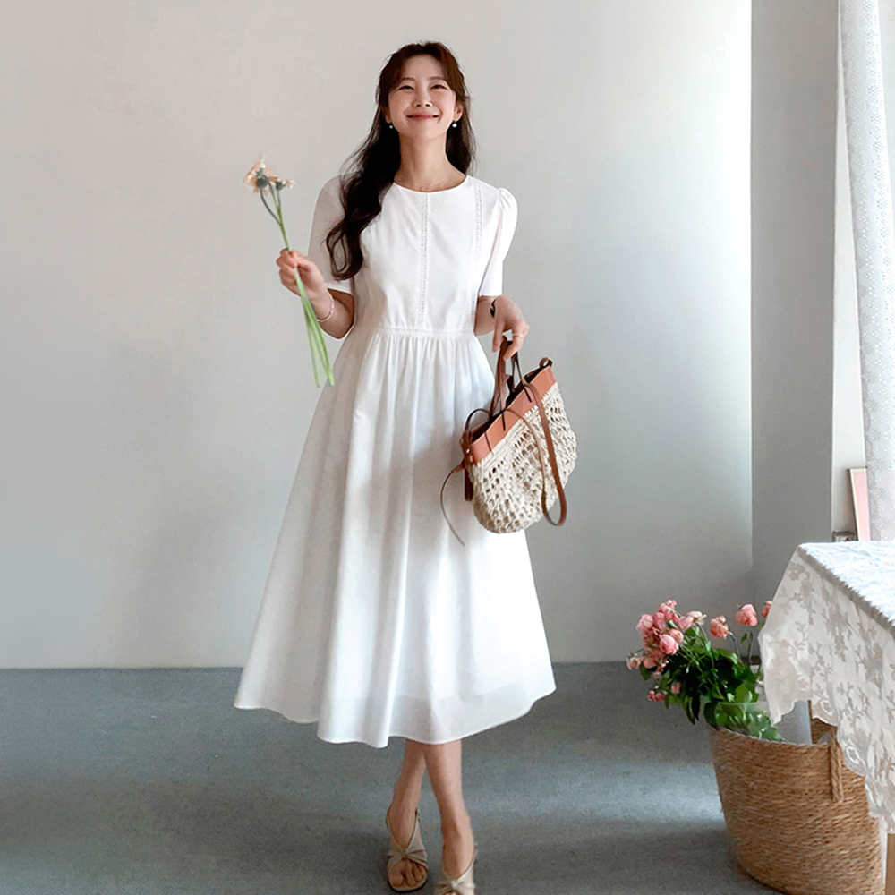 [New Arrival Special 10,000 KRW Discount] <FONT color=#5a3954>MADE LIN</font> Orsel Square Flower Race One Piece [size:F(55~66)]
