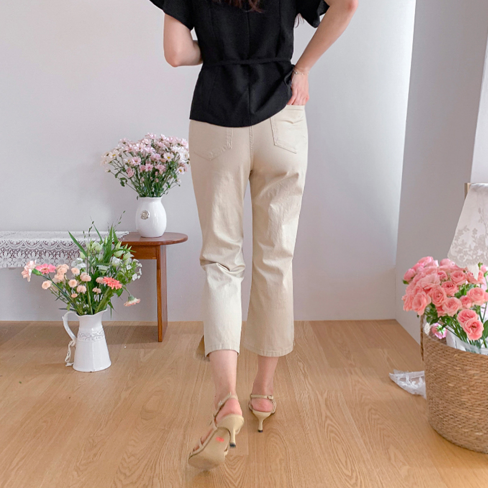 Claire Summer Straight Capri Pants [size:S,M,L]