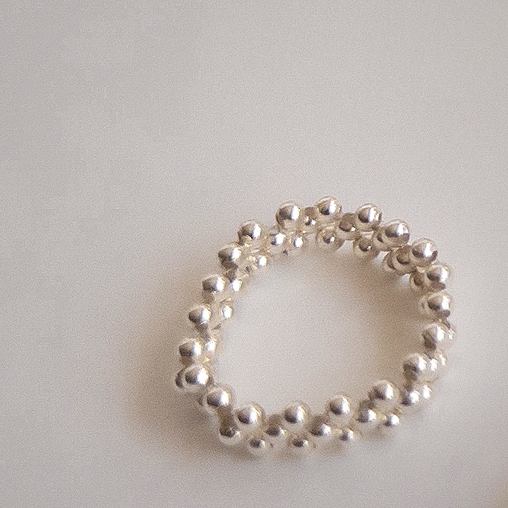 Deload Silver Stretchable Band, Stylish and Luxurious Ring