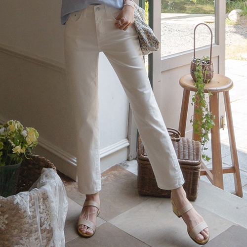 Fresh and Lightweight Boyfriend Fit Span Banding Pants <FONT color=#d8a4a4>[Scratch Sale]</font>