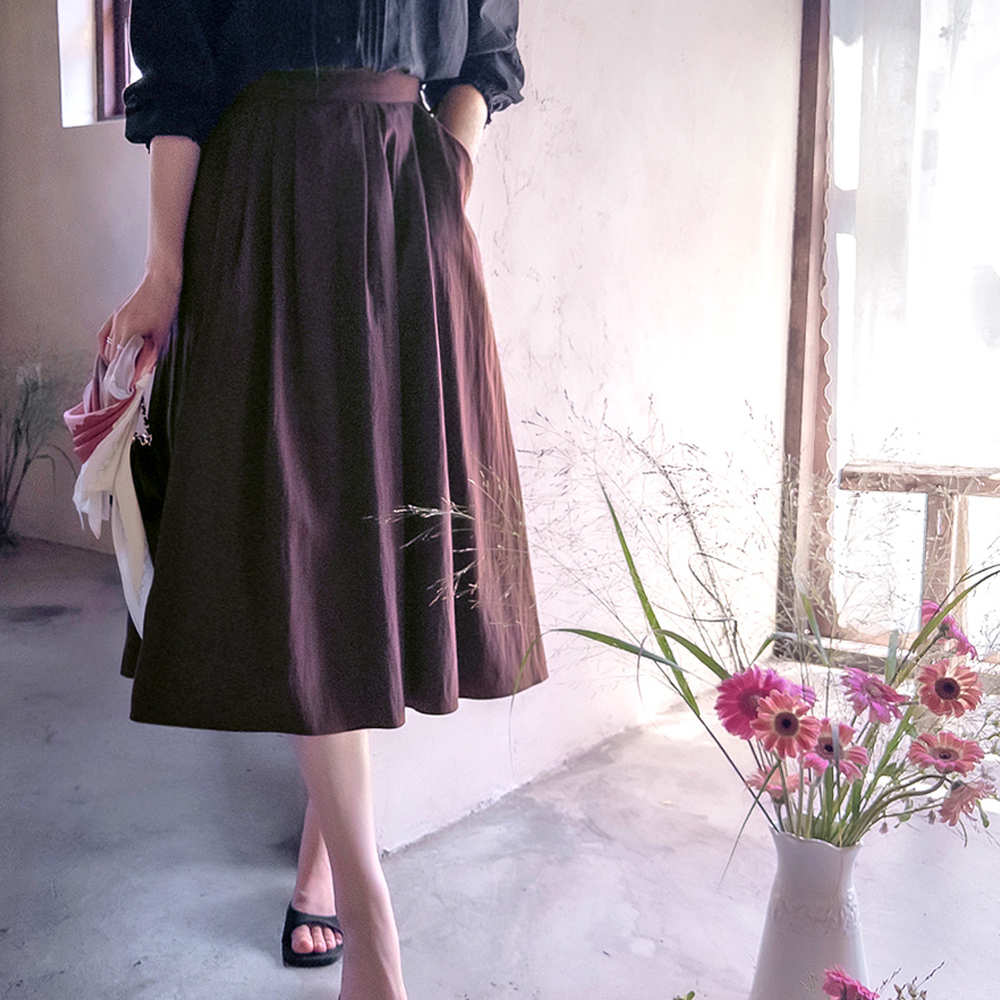 Roy Pleated Moist & Crisp Beautiful Line Wrinkle-Free Skirt [size:F(55~66)]