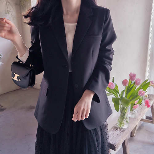 [New Color!][MADE Top Seller 25% Special Sale] <FONT color=#5a3954>MADE LIN</font> Klavins Back Slit Flowy Fit Luxury Jacket [size:F(55-66),L(66~77),XL(~88)]