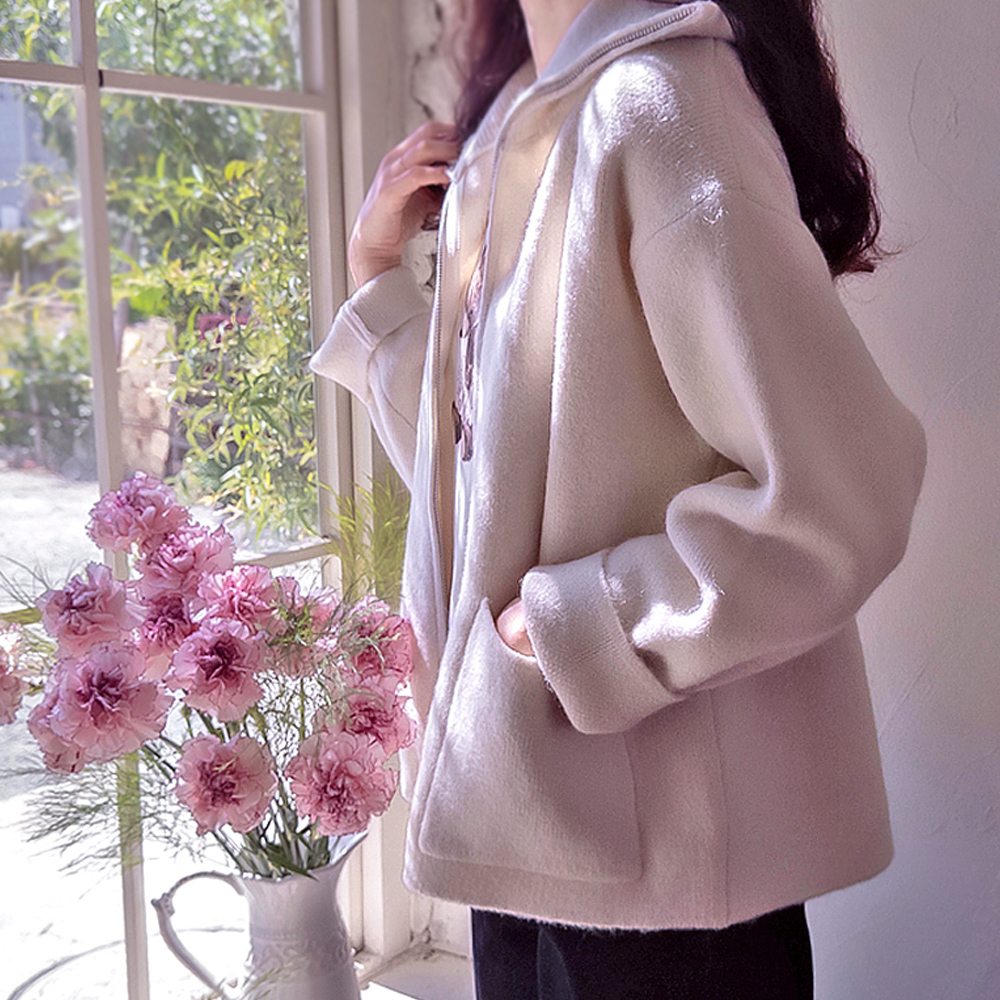 Jeanne Collar Sturdy Thick Flexible Zip-up High-Quality Knit Outer [size:F(55~66)]