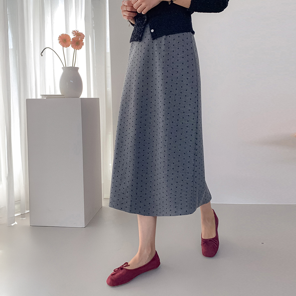 [Comfortable Elastic Waist] Fine Dot Patterns H-line Long Skirt [Size: F (55~66.5)]