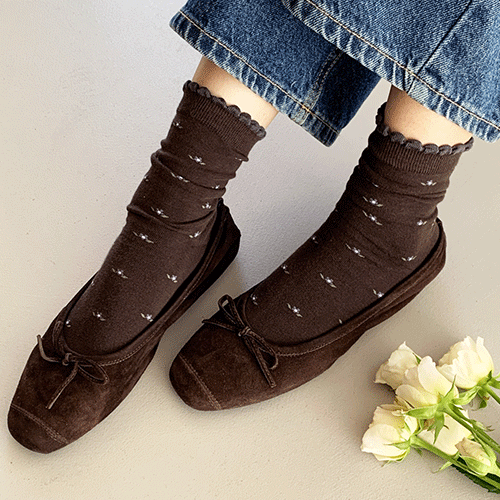 Lovely delicate floral socks from head to toe