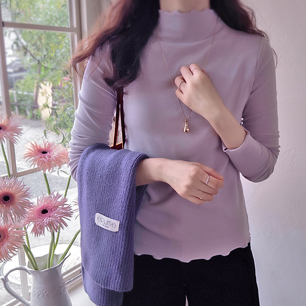 Polky Wave Brushed-Lined Soft Spandex Mock Turtleneck Warm Tee [size:F(55~66)] 